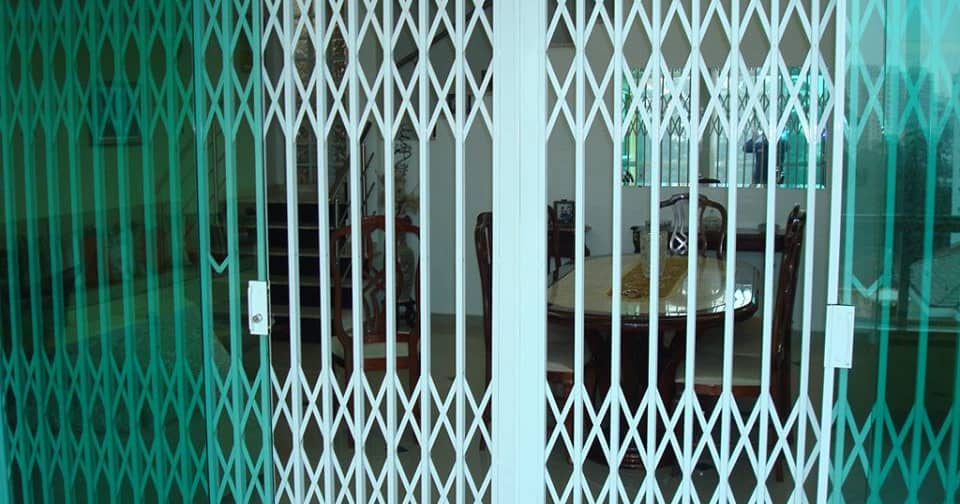 As Vantagens das Portas Pantográficas