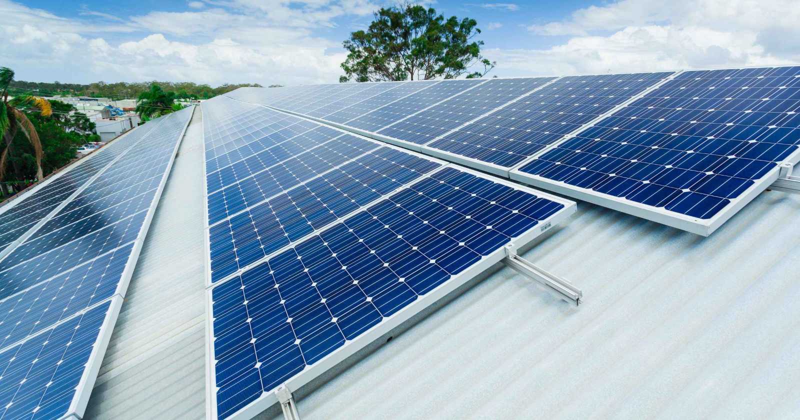 Energia Solar para Empresas: Reduza Custos e Aumente a Competitividade