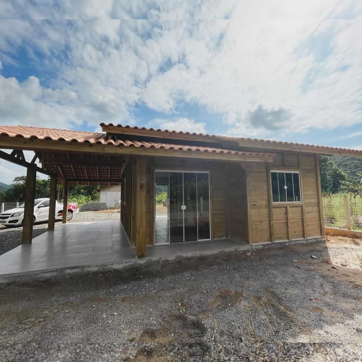 TRABALHAMOS COM CASAS PRÉ FABRICADAS A PARTIR DE 36M2