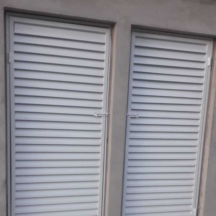 Portas P/ Lixeira Condomínio