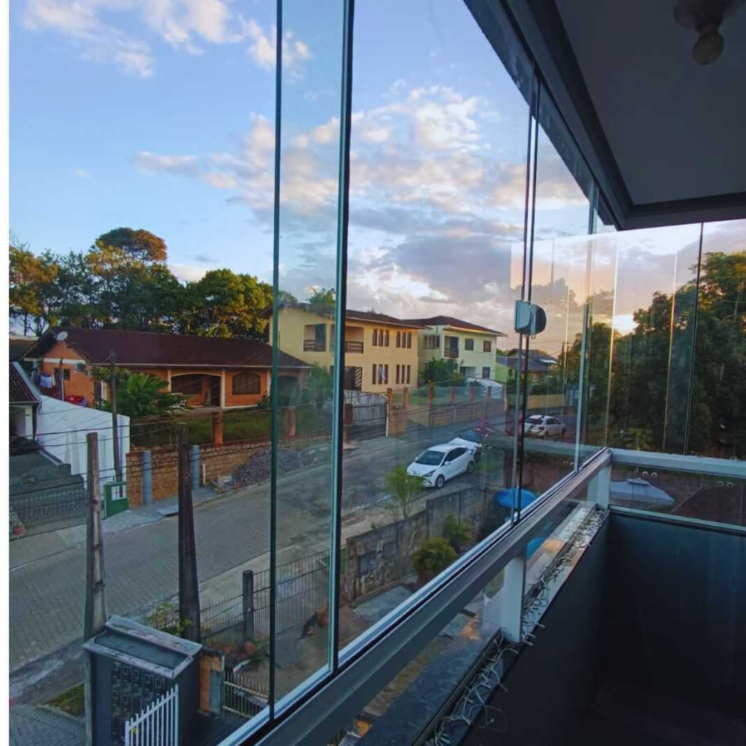 Fechamento de Área | Cortina de Vidro