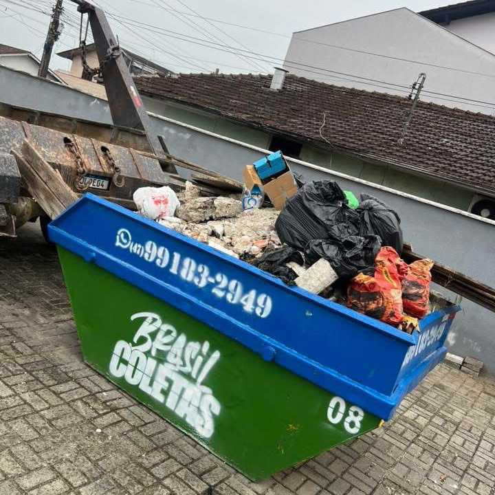 Descarte de Resíduos de Demolição